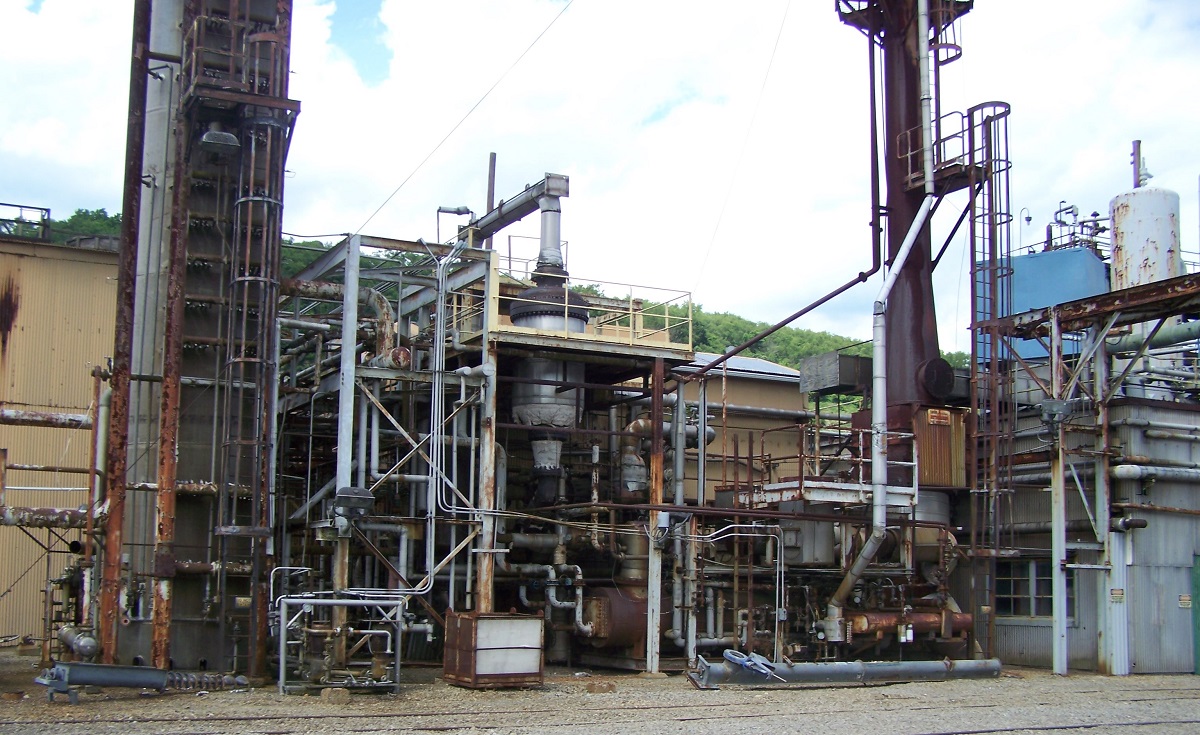 Завод азотної кислоти потужністю 200 тонн/добу